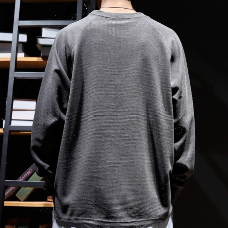 Unicolor Base Layer Sweatshirt - Streetwear Brand Quotes reseña y precio