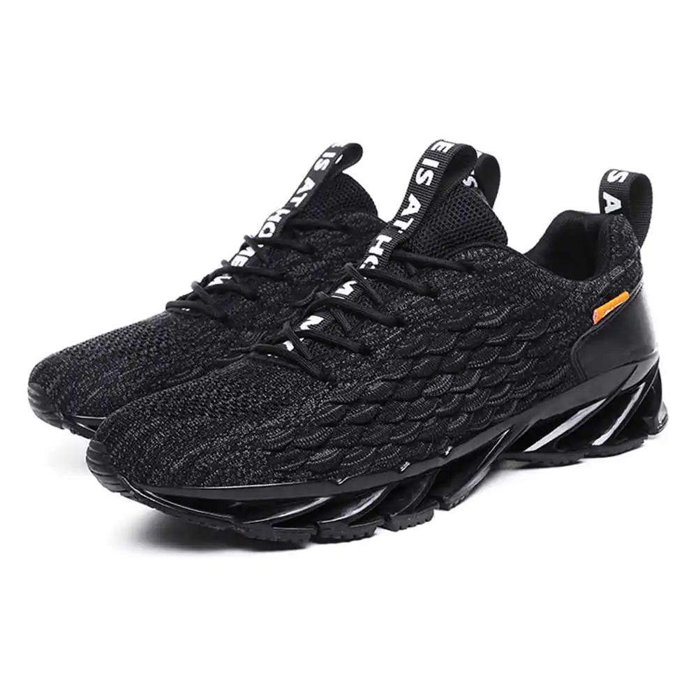 size 44 size 39 walking shoes  - Streetwear Brand Kit reseña y precio